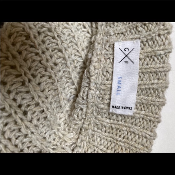 Gentle Fawn Chunky Knit Sweater - Picture 5 of 5